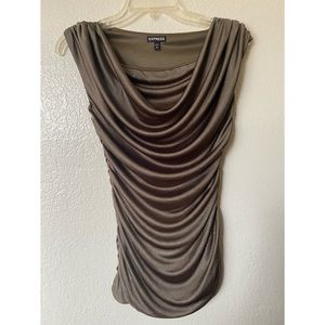 Express top. Size XS. New with no tags. Excellent condition. Never worn.